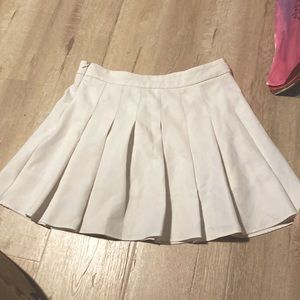White pleated skirt
